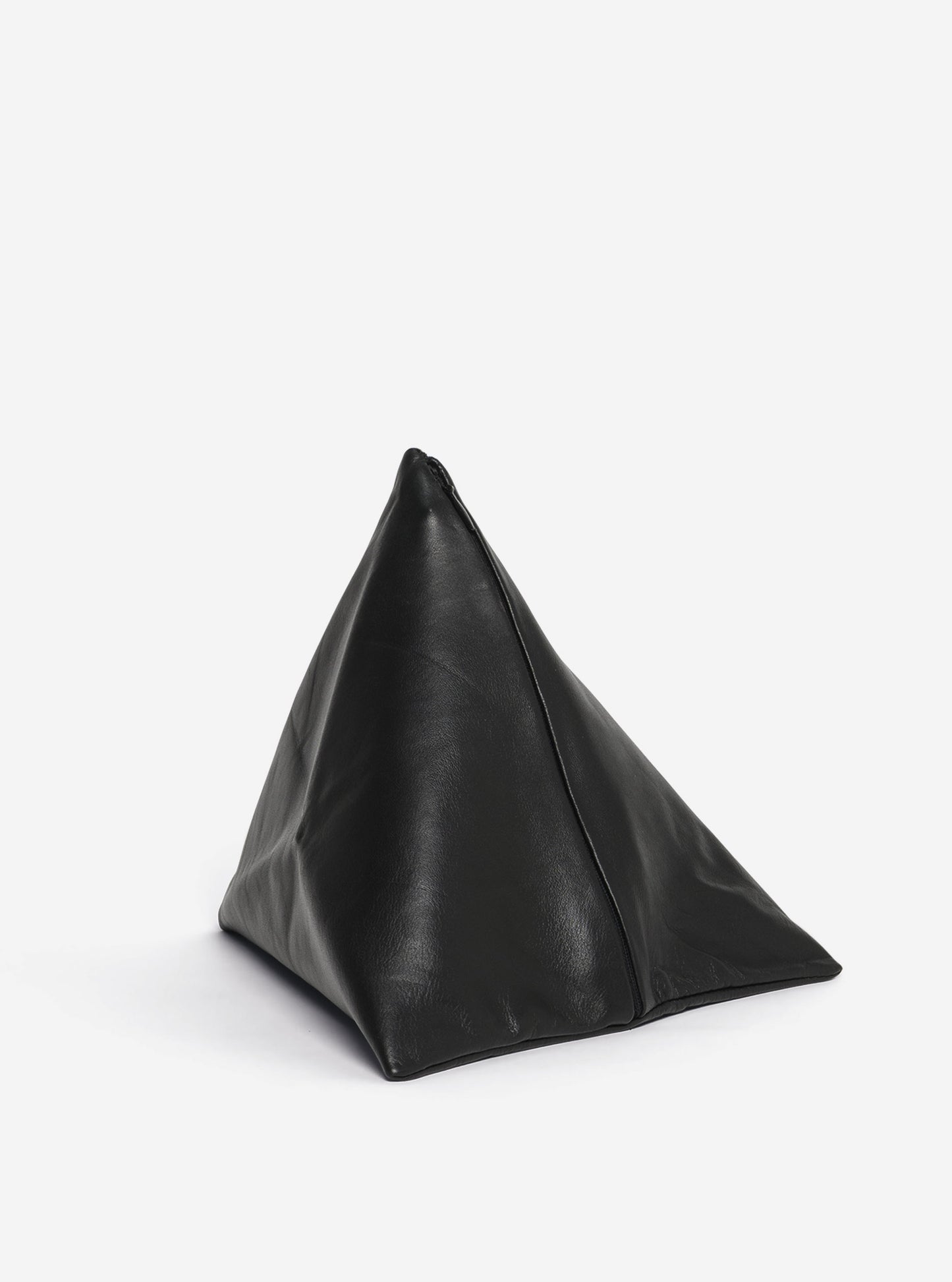 AB 122 Pouch Black