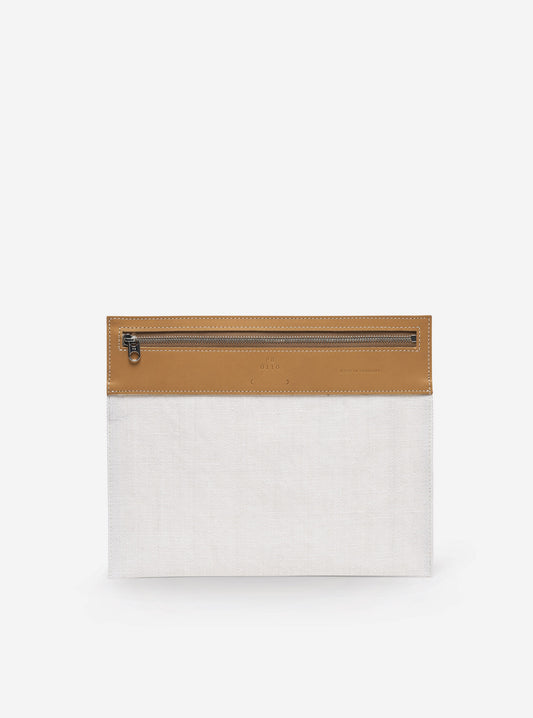 AB 126 Pouch Hellbraun