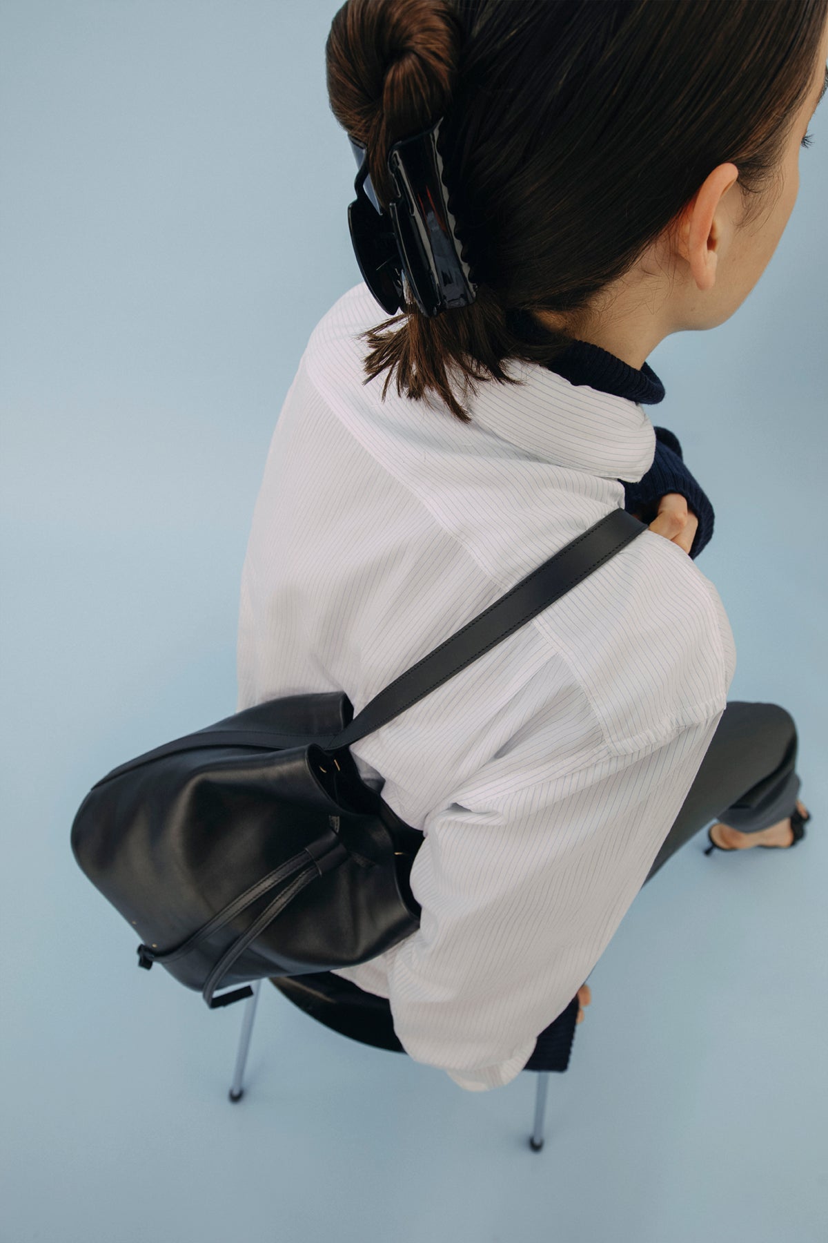 AB 103.1 Bucket Bag Light Grey