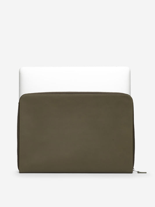 CM 7 Laptop Case Dark Olive