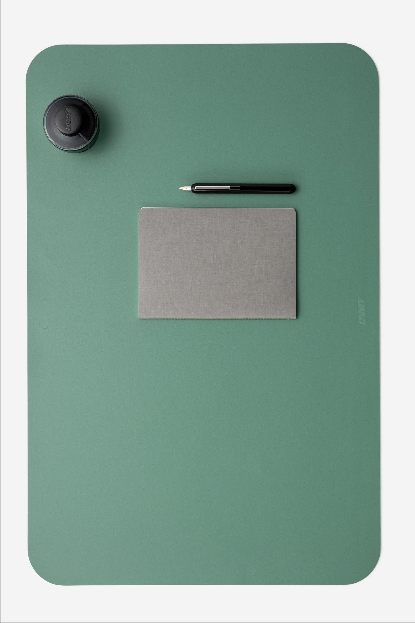 PB 0110 x LAMY LP 1.11 Schreibunterlage Frosty Grün